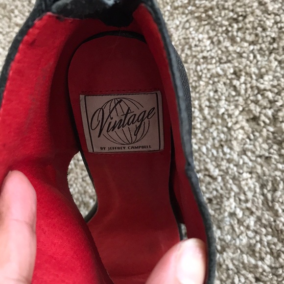 Heels - Picture 3 of 6